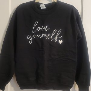 Love yourself black crew neck